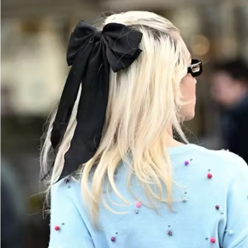 Black Bow Hair Pin